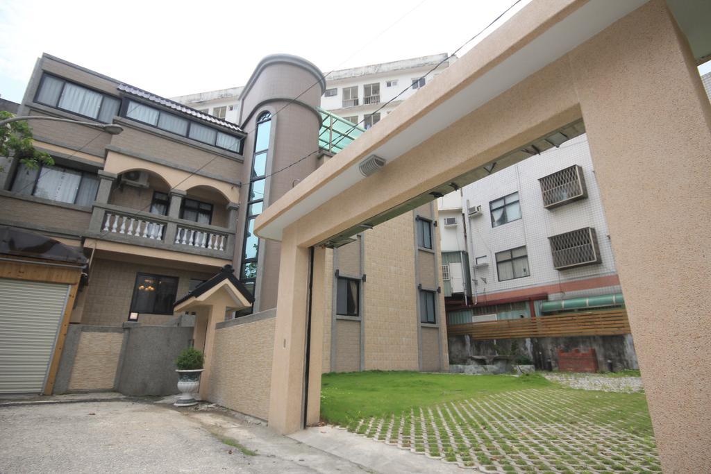 Bollinger B&B Hualien City Exterior photo